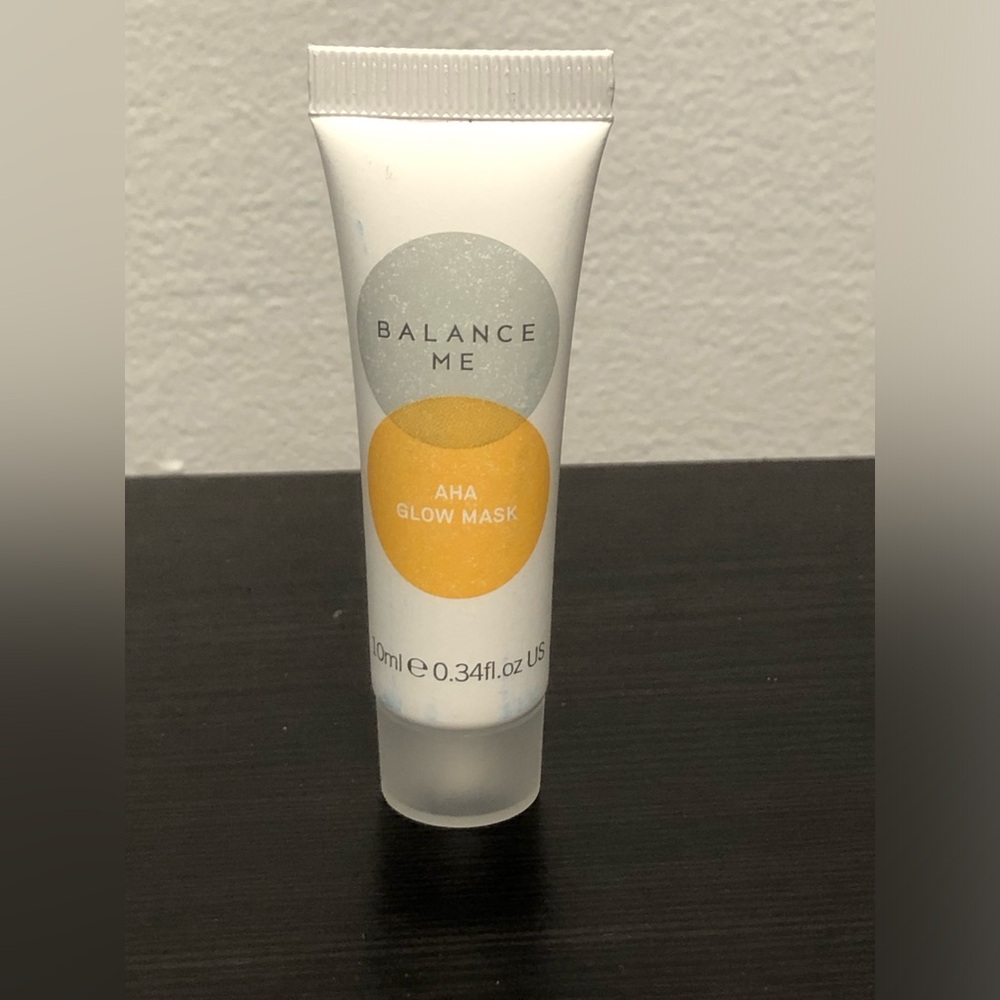 BALANCE ME AHA Glow Mask - Travel Mini Size - 10ml / .34 fl oz - Brand NEW